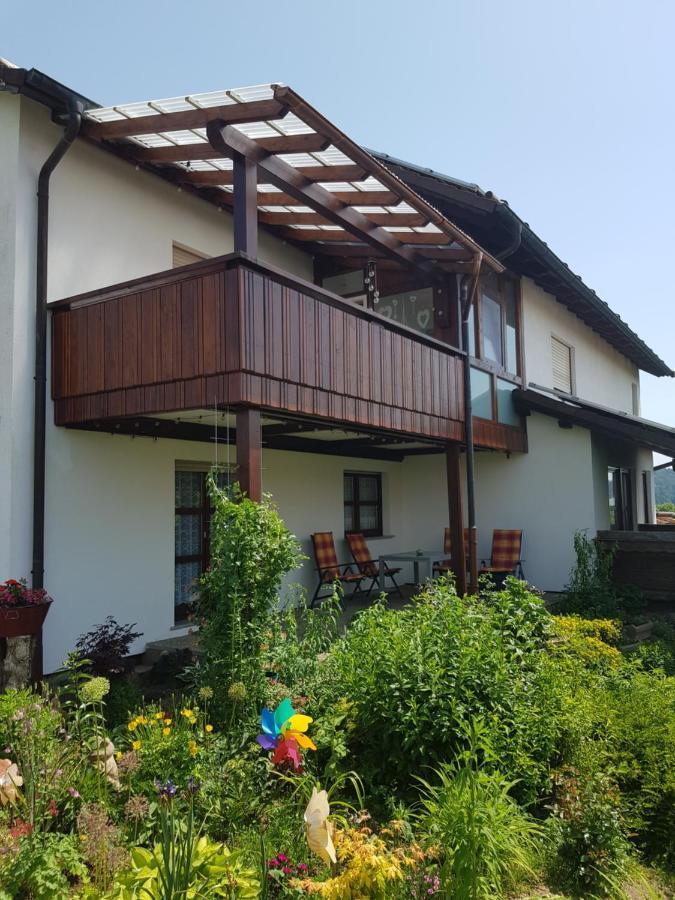 Isoldes Ferienparadies Heiligkreuzsteinach Esterno foto
